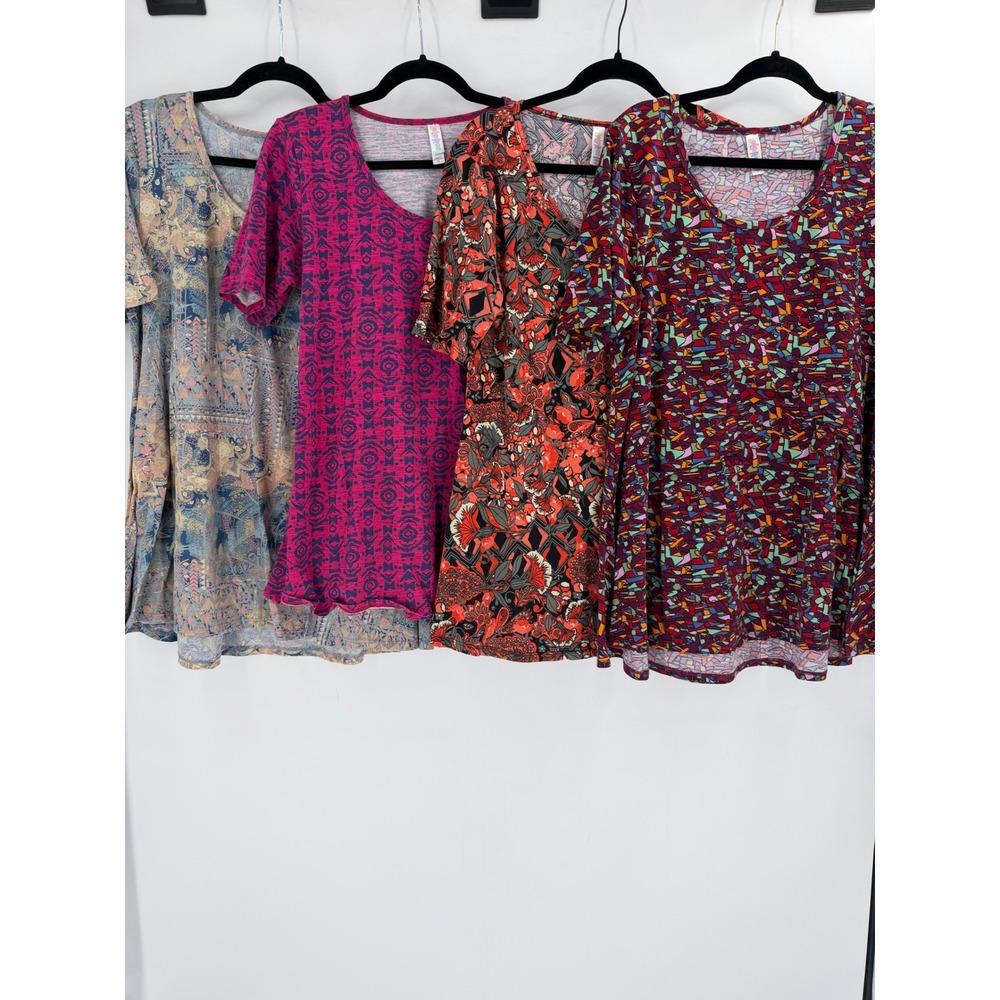 LuLaRoe Perfect Tee M L Multicolor Lot 4 Oversized Boho Tunic‎ Tops Geometric